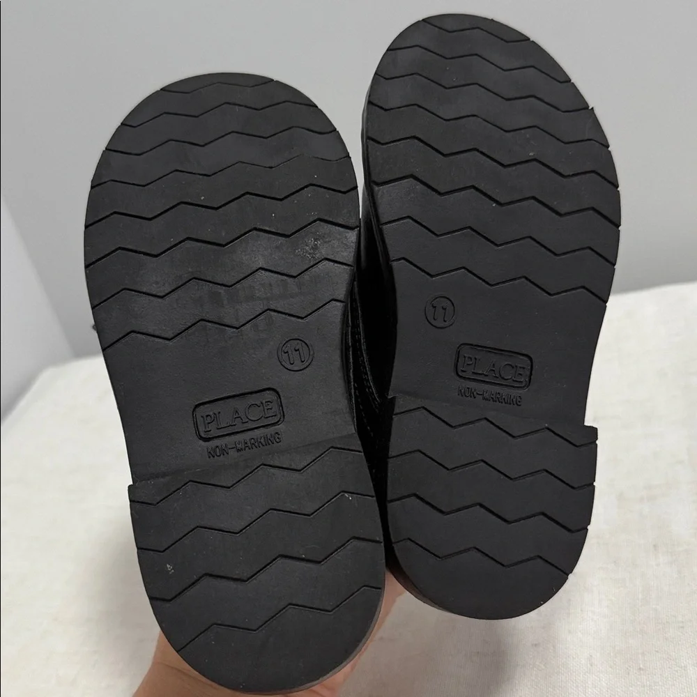 Children’s Place Toddler Boy Lace up Dress Shoes Black size 11